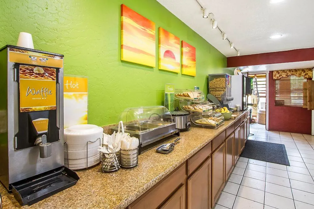 Quality Inn & Suites Goodyear - Phoenix West