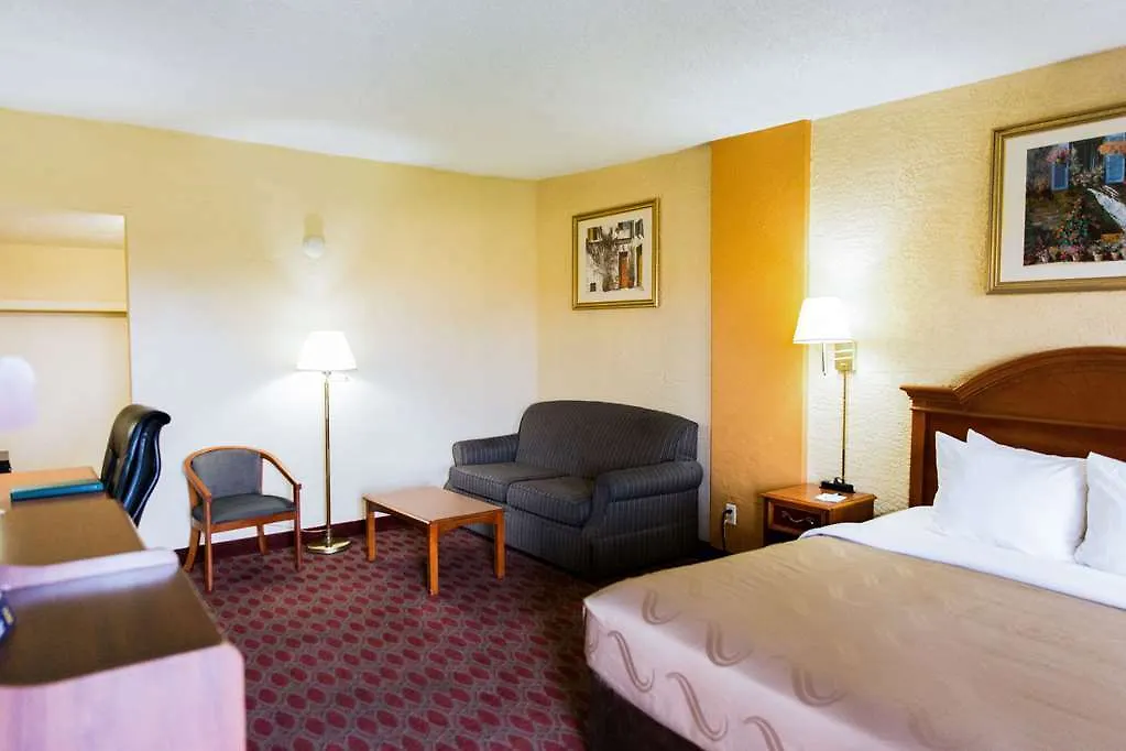 Quality Inn & Suites Goodyear - Phoenix West ארצות הברית
