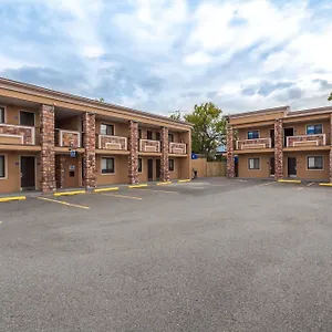 Travelodge By Wyndham South Hackensack